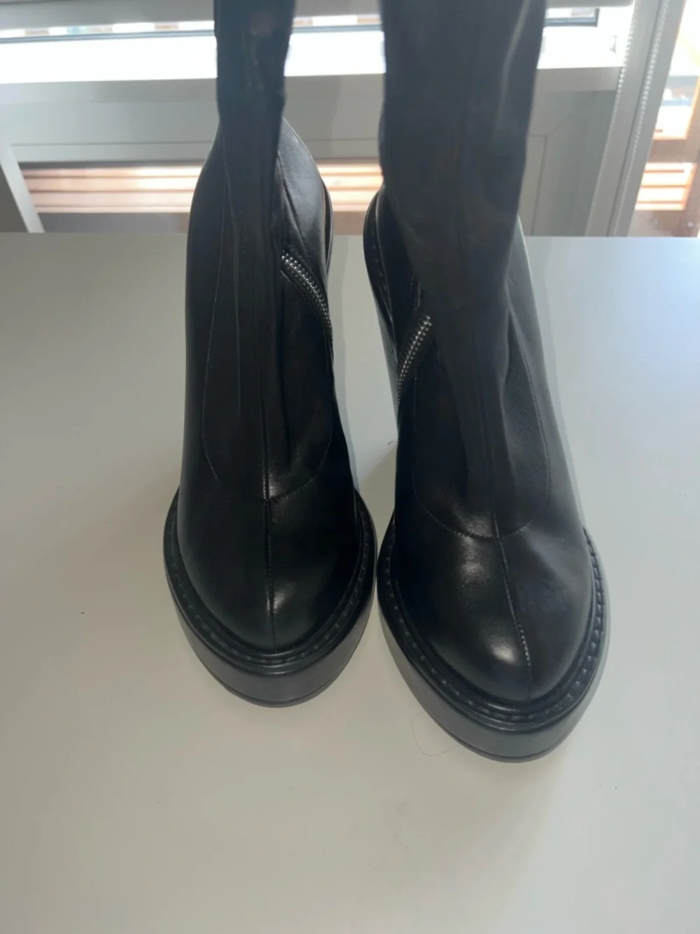 Givenchy Black Leather Platform Block-Heel Boots - Picture 4 of 4